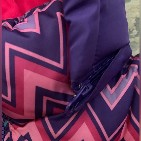 Vertical 9 Chevron Purple Pink Puffer Lined Fleece Vest with Hood Plus Size 16 - Picture 9 of 12